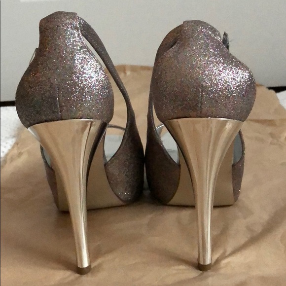GUESS Silver with multi/glitter heels|Size 10M - Picture 3 of 8